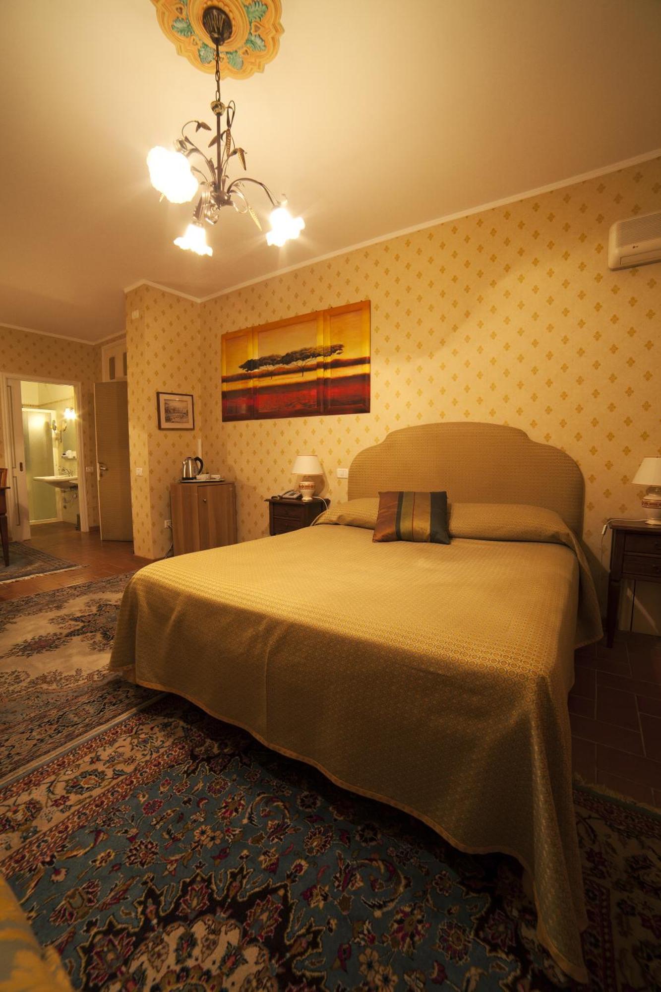 La Luma Hotel Montecosaro  Room photo